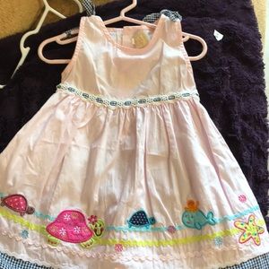 Dress 18 months